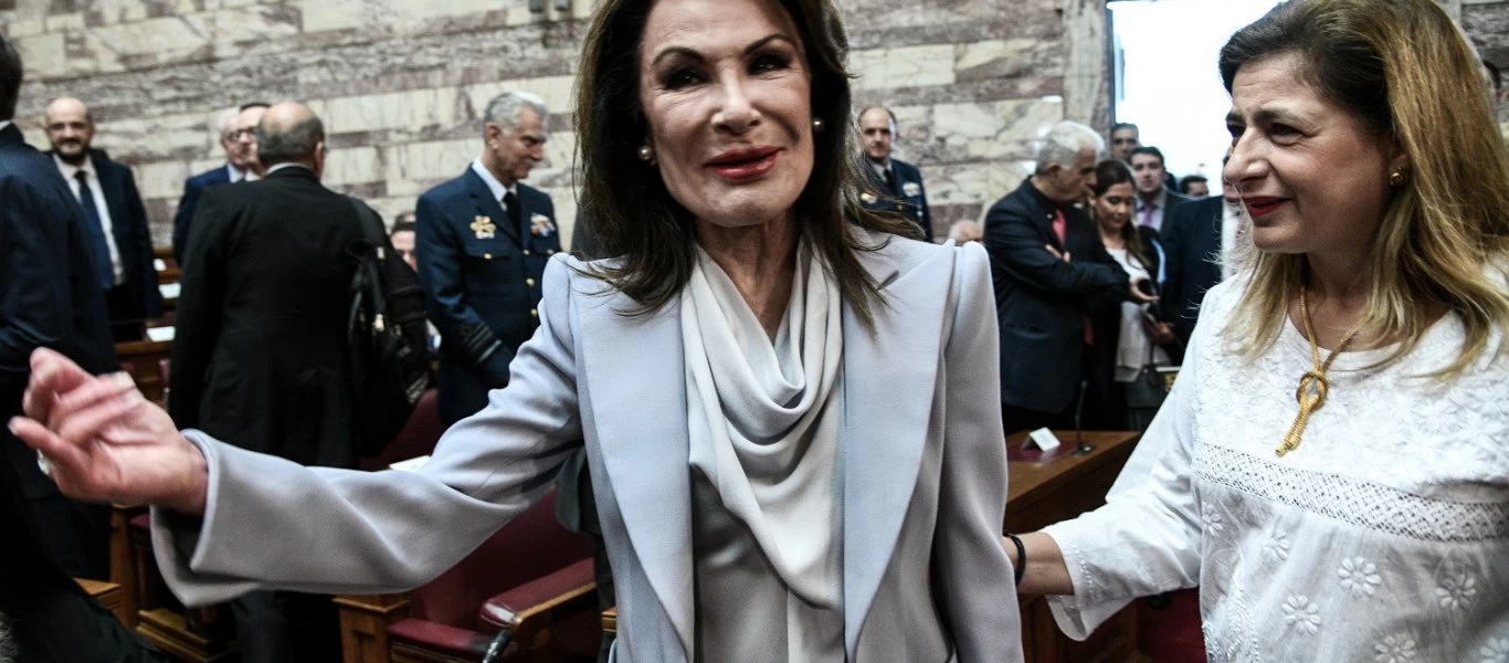 «Παρελθόν» μέσα σε μία νύχτα το επικοινωνιακό επιτελείο της Γιάννας Αγγελοπούλου - Τους «ξήλωσε» όλους